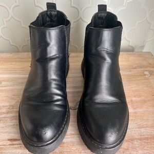 Madden Girl by Steve Madden CHELSEA BOOTS